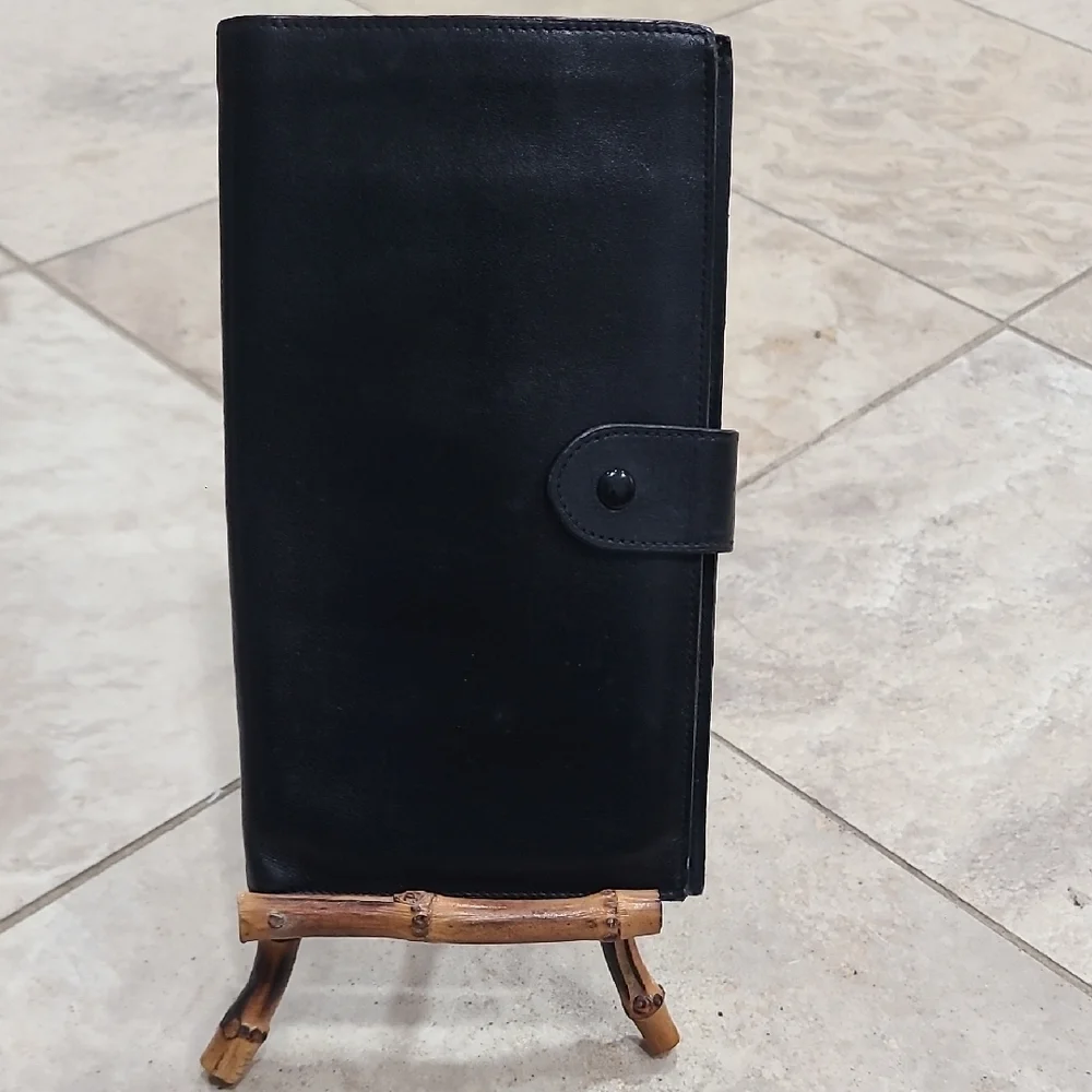 SERMONETA-ROMA Genuine Black Leather Wallet Card Holder.
